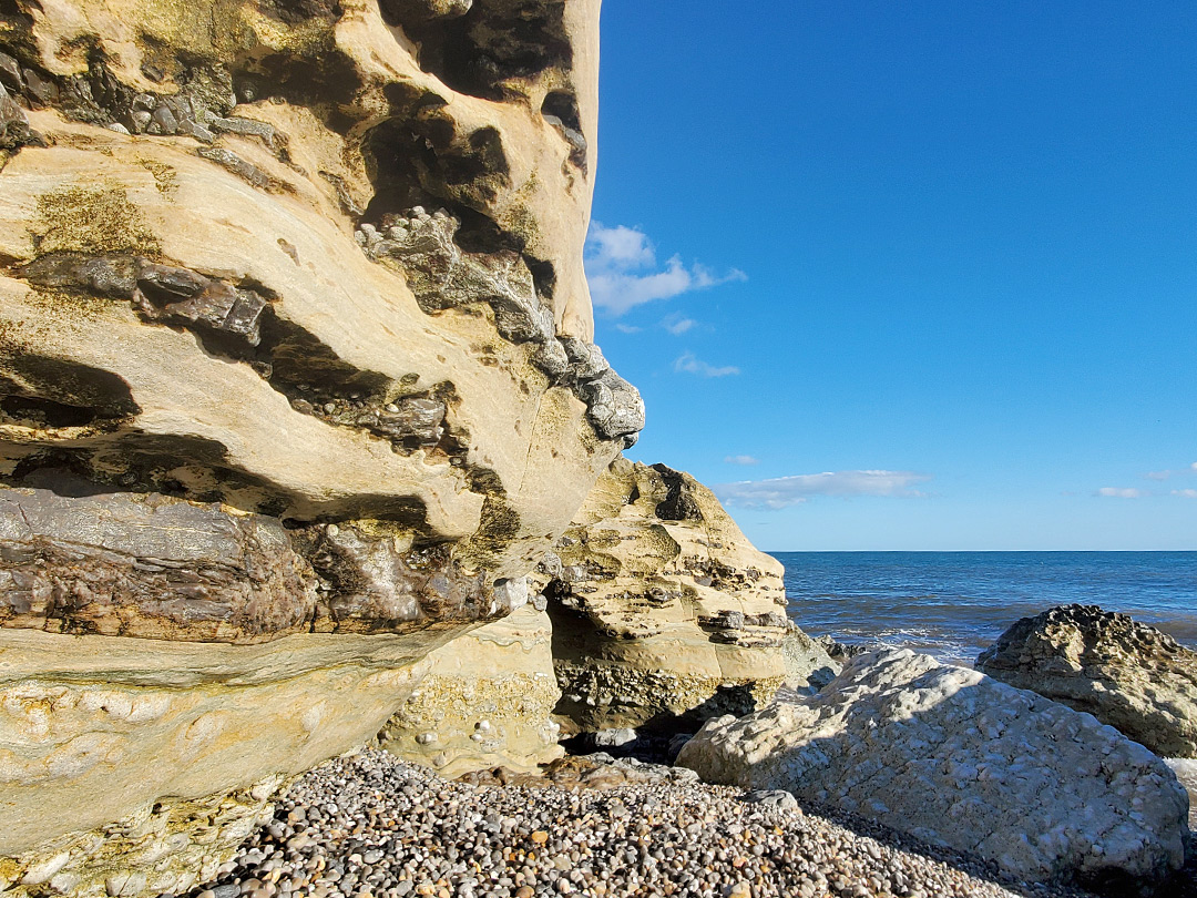 Contrasting rock layers