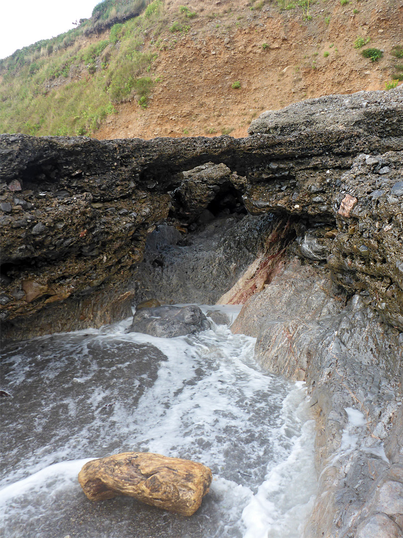 Arch and inlet