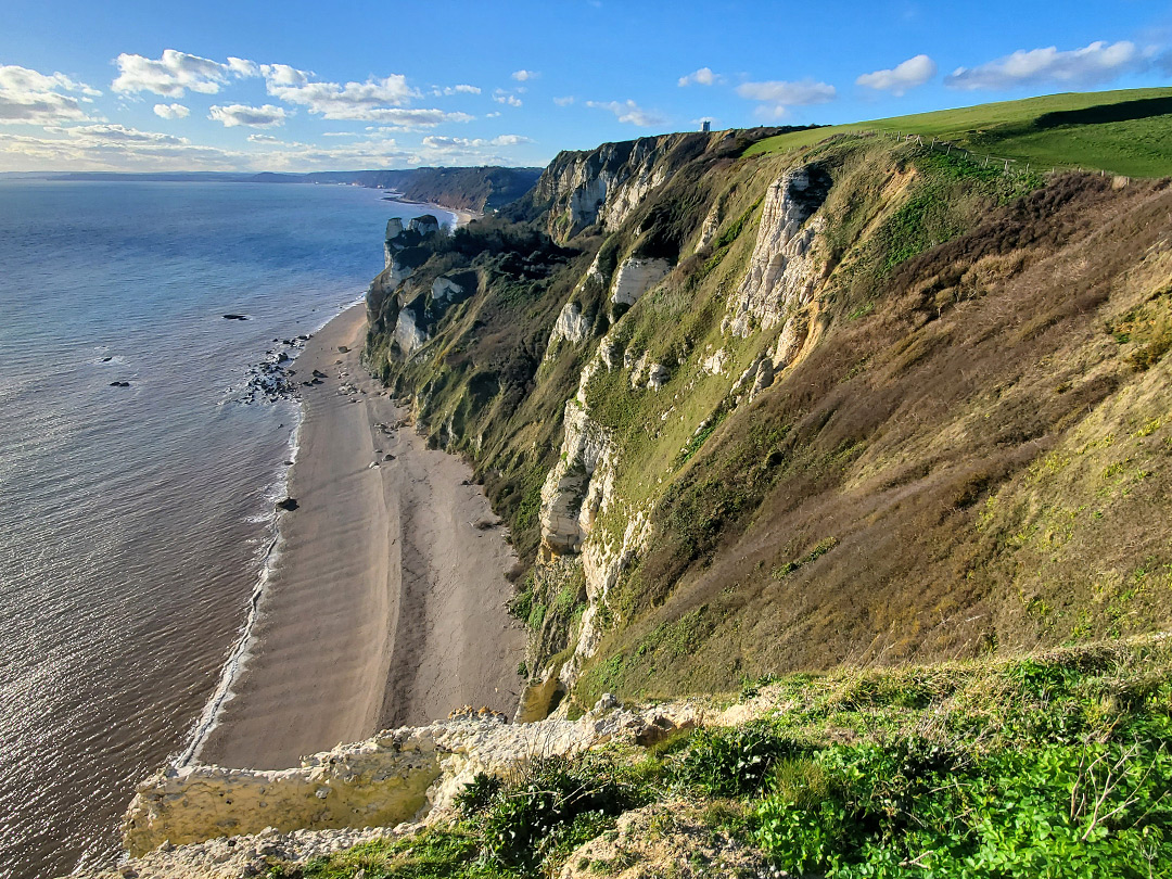 Under Hooken cliffs