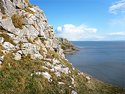 Cliff below High Tor